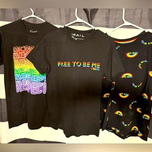 Men’s PRIDE bundle! - Picture 1 of 4